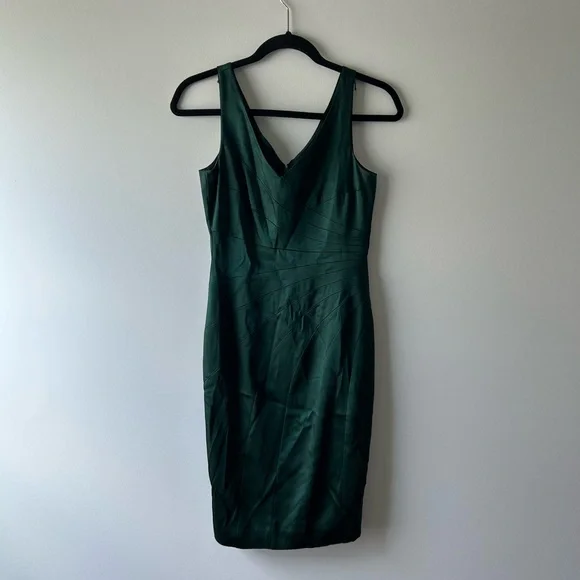 green emerald velvet dress TAHARI SILK DRESS  GDS WHOLESALE